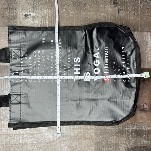 Lululemon Athletica Small Reusable Black Tote Bag - Picture 5 of 8